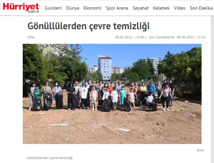 Gönüllülerden çevre temizliği