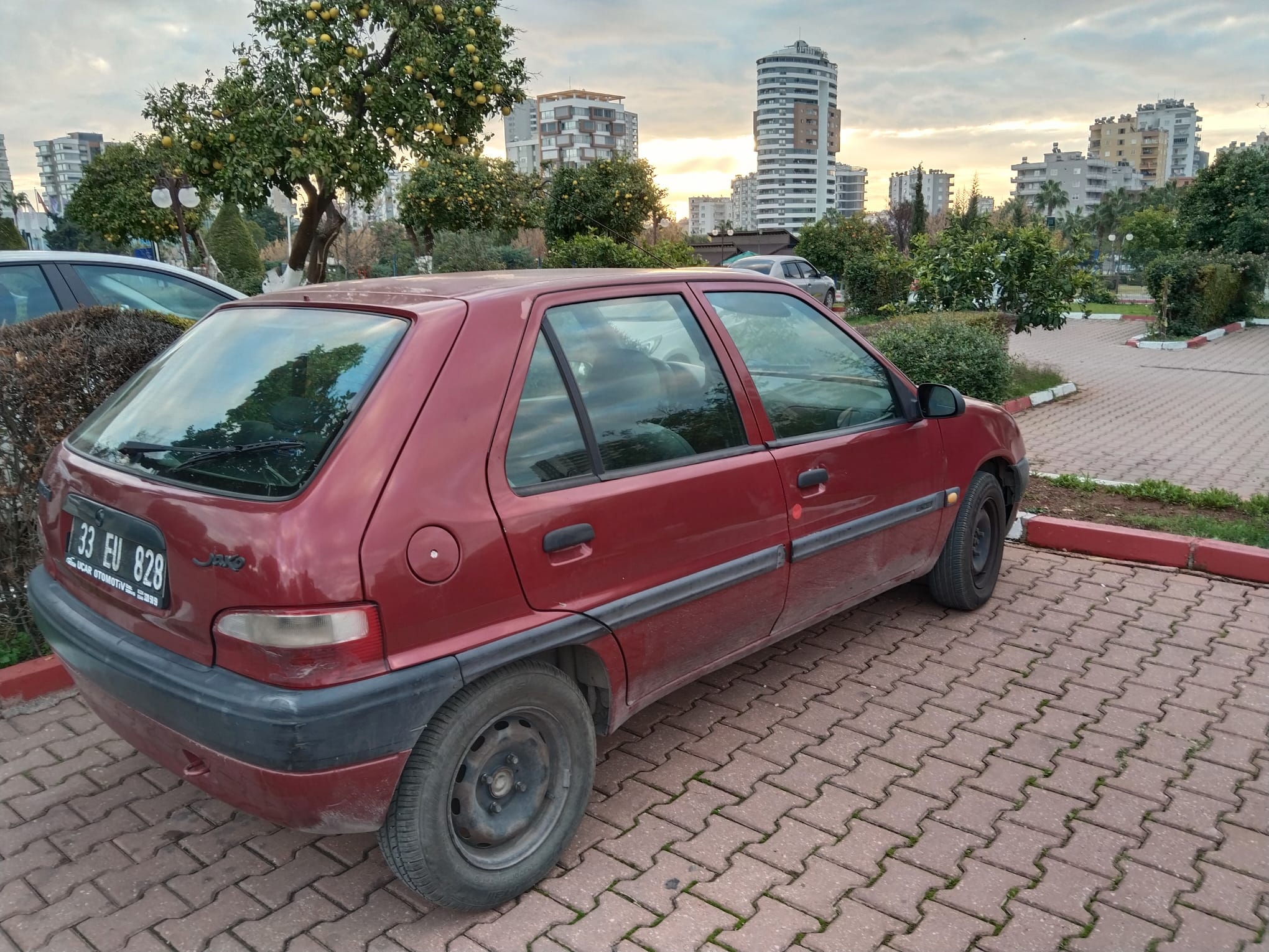 Mersin Yenişehir Belediye Başkanlığı'ndan Araç Satış İlanı