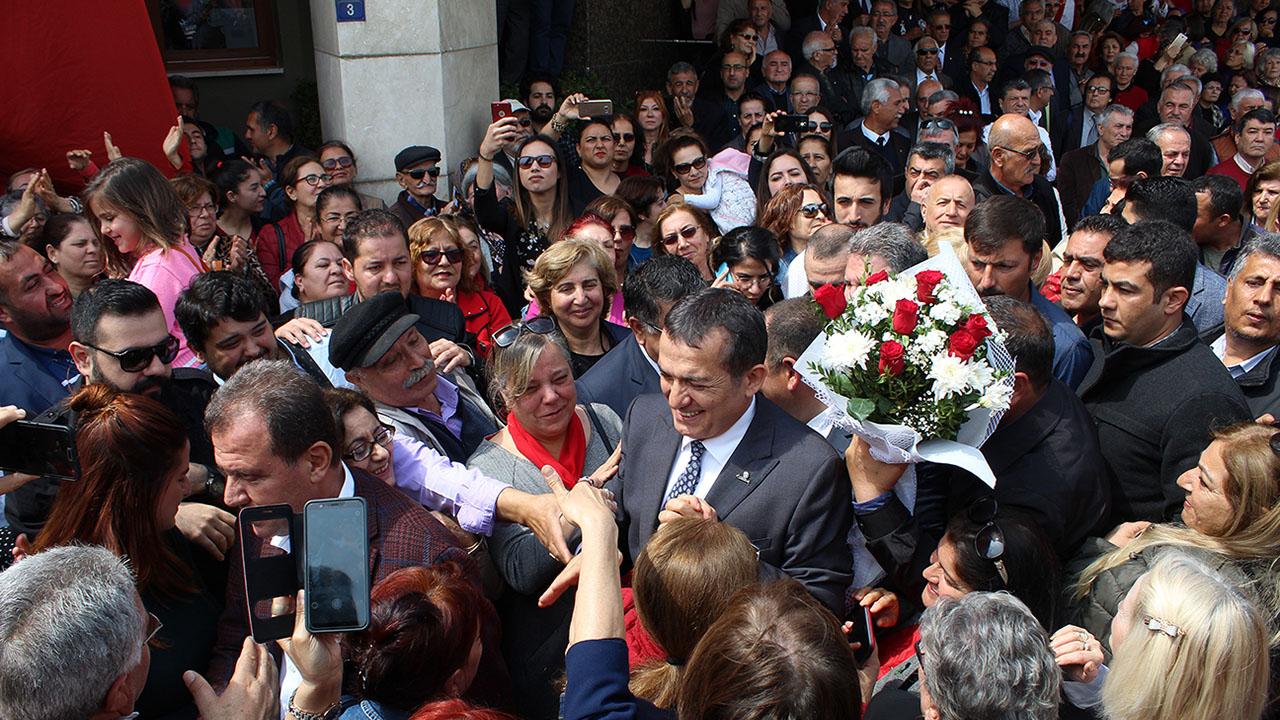 Yenişehir Belediye Başkanı Abdullah Özyiğit Göreve Başladı