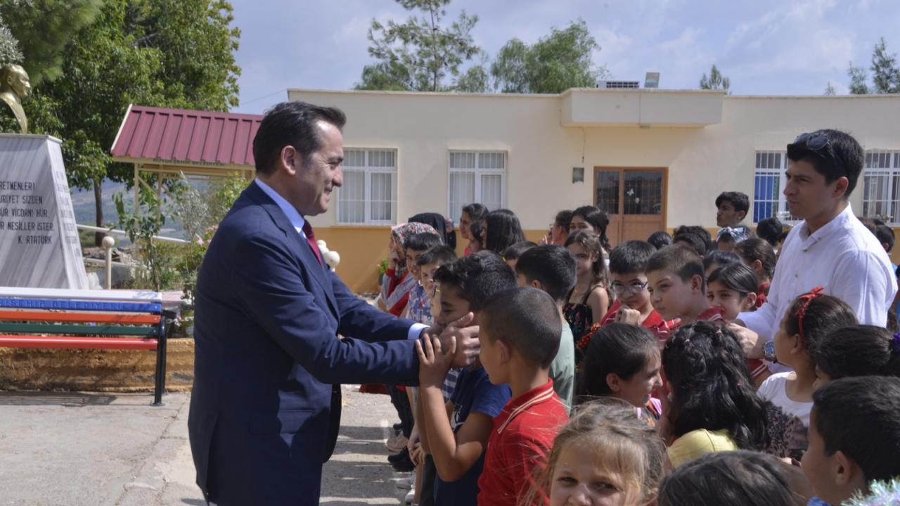 Başkan Ozyigit, Ögrencilerle Bulustu