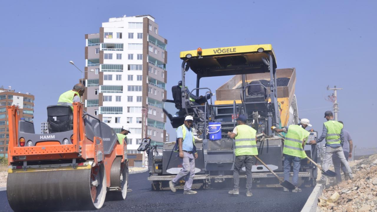 Yenişehir'de Asfalt Çalışmaları Sürüyor