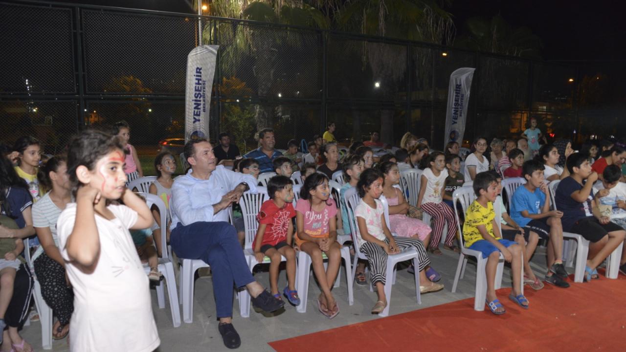 Yenişehir’de Parklar Sahne Oldu, Çocuklar Tiyatroyla Tanıştı