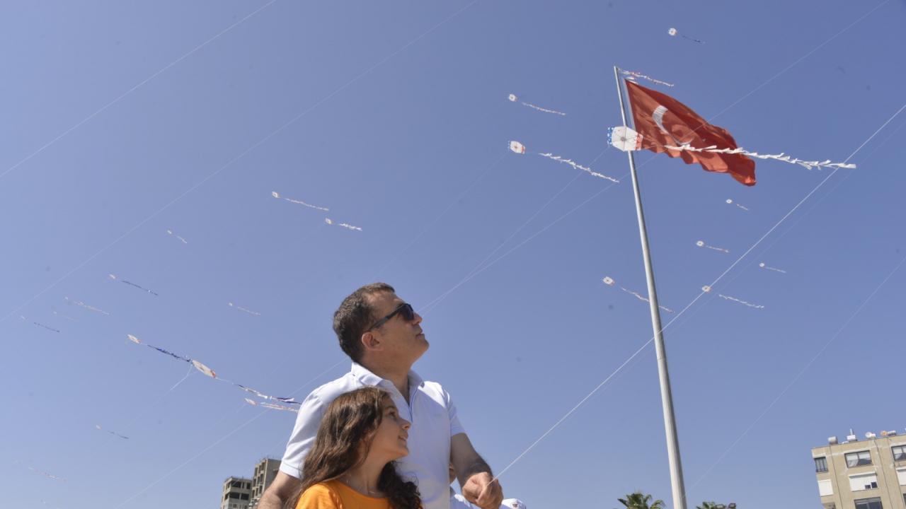 Hayallerini Gökyüzüne Yazdılar