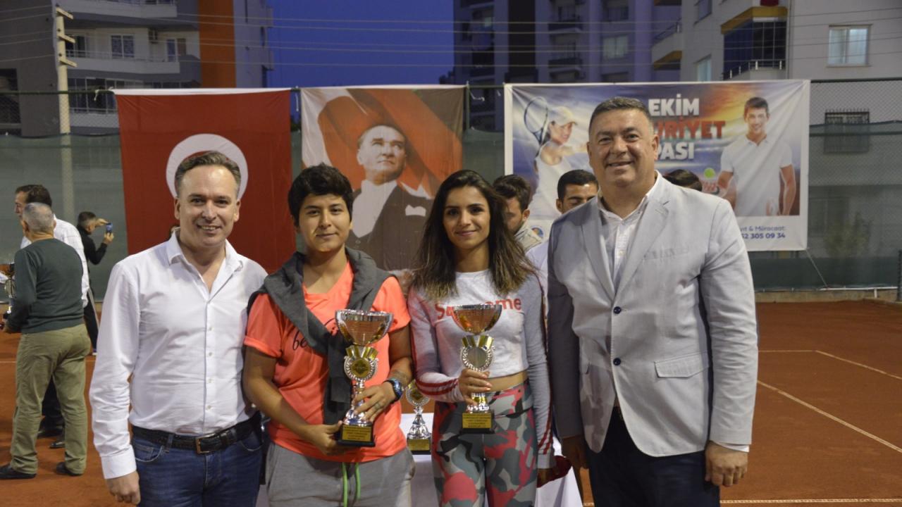 Cumhuriyet Kupası Tenis Turnuvası Sona Erdi