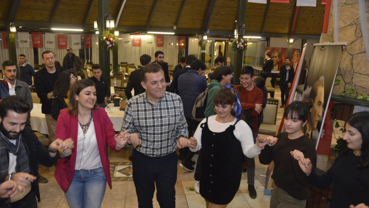 Özyiğit’ten Gençlere ‘Proje Getirin’ Çağrısı