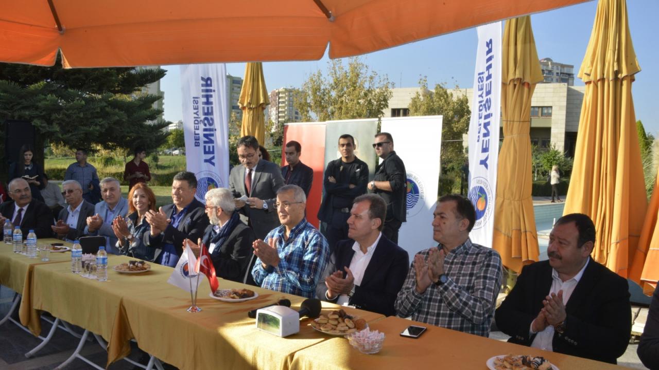 Yenişehir Belediyesi Emekli Öğretmenleri unutmadı.