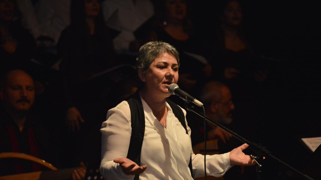 Yenişehir Belediyesi Mozaik Korosu Büyüledi