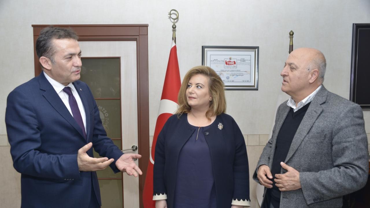 Başkan Özyiğit, Kent Protokolünü Yenişehir Söyleşileri’ne Davet Etti