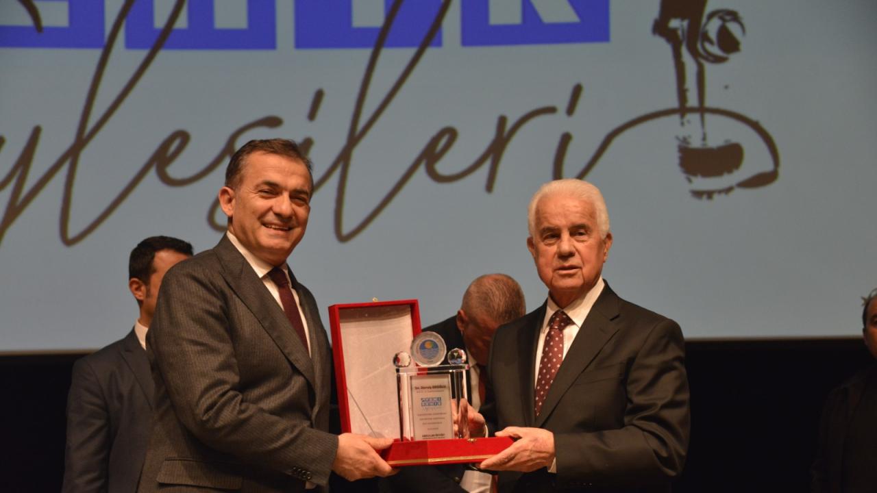 Yenişehir Belediyesi Derviş Eroğlu’nu Mersinlilerle Buluşturdu