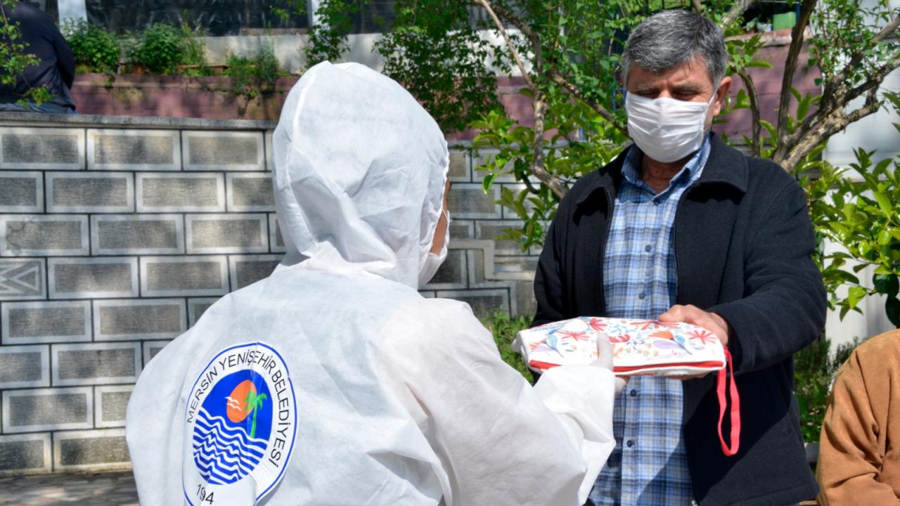 Yenişehir’deki Kırsal Mahallelere Hijyen Paketi