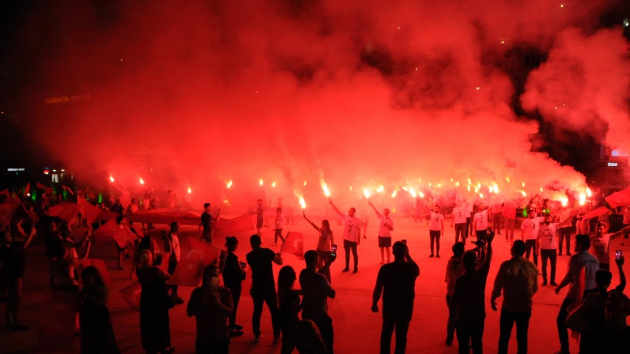 Yenişehir’de muhteşem bayram coşkusu