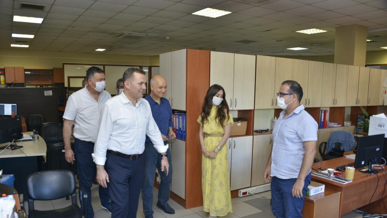 Başkan Özyiğit, personellerle buluşmaya devam ediyor
