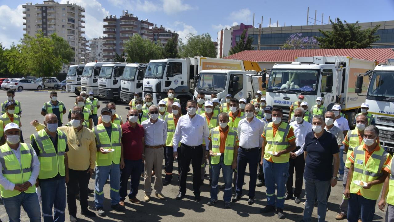 Başkan Özyiğit’ten temizlik personellerine özel teşekkür 
