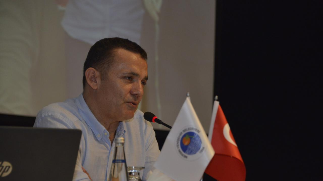 Başkan Özyiğit, apartman görevlilerini dinledi