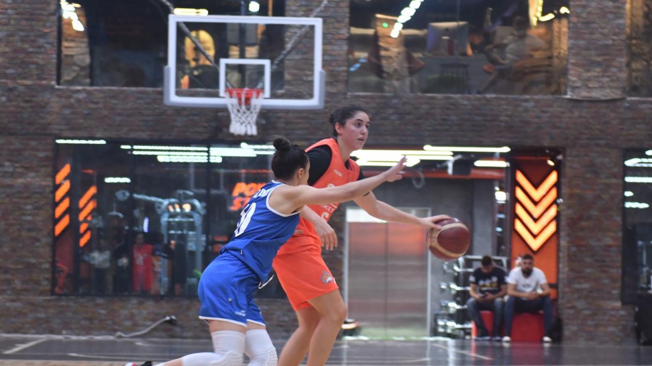 Müfide İlhan Kadın Basketbol Turnuvası Başladı