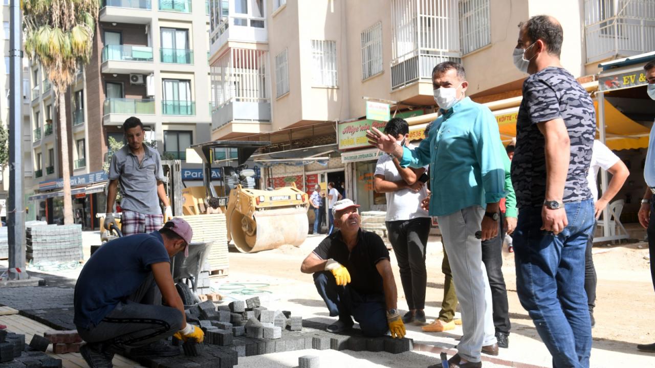 Başkan Özyiğit’ten Alanya Sokağı’nda yoğun mesai 