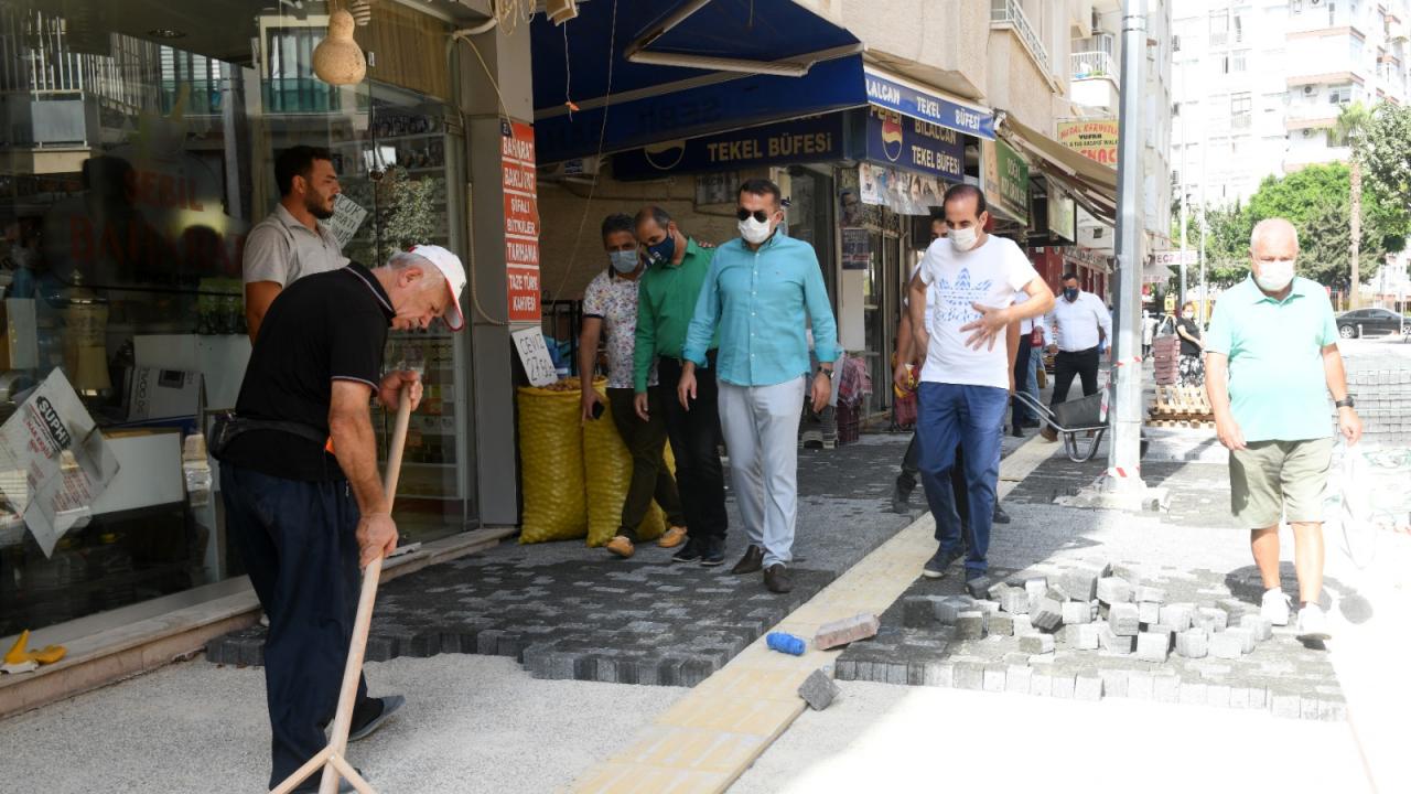 Başkan Özyiğit’ten Alanya Sokağı’nda yoğun mesai 