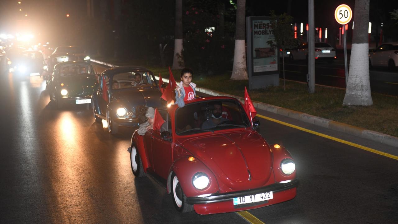 Yenişehir sokaklarında Cumhuriyet coşkusu 