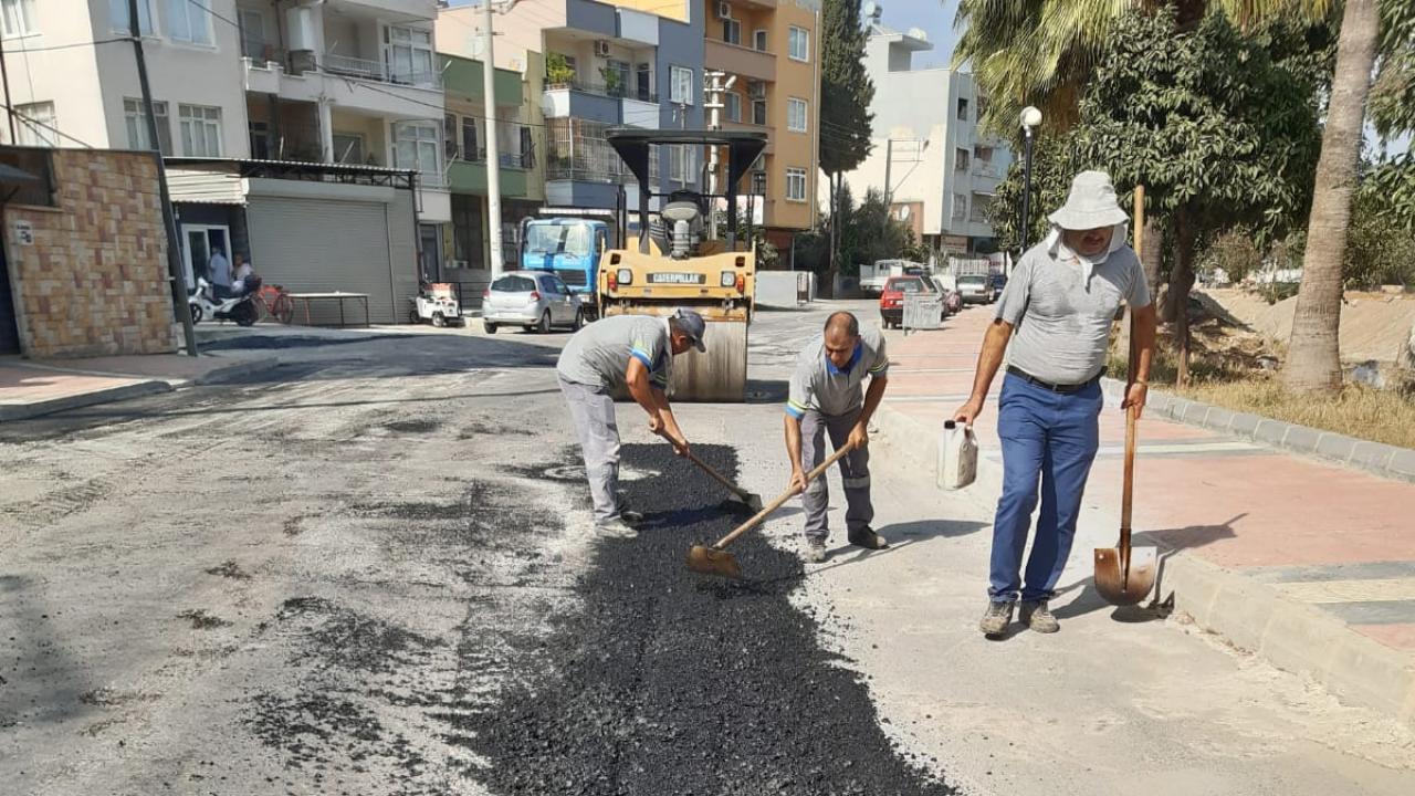 Yenişehir’de asfalt ve yol yapım çalışmaları sürüyor