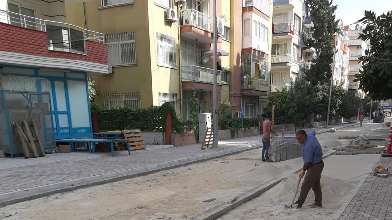 Yenişehir’de asfalt ve yol yapım çalışmaları sürüyor