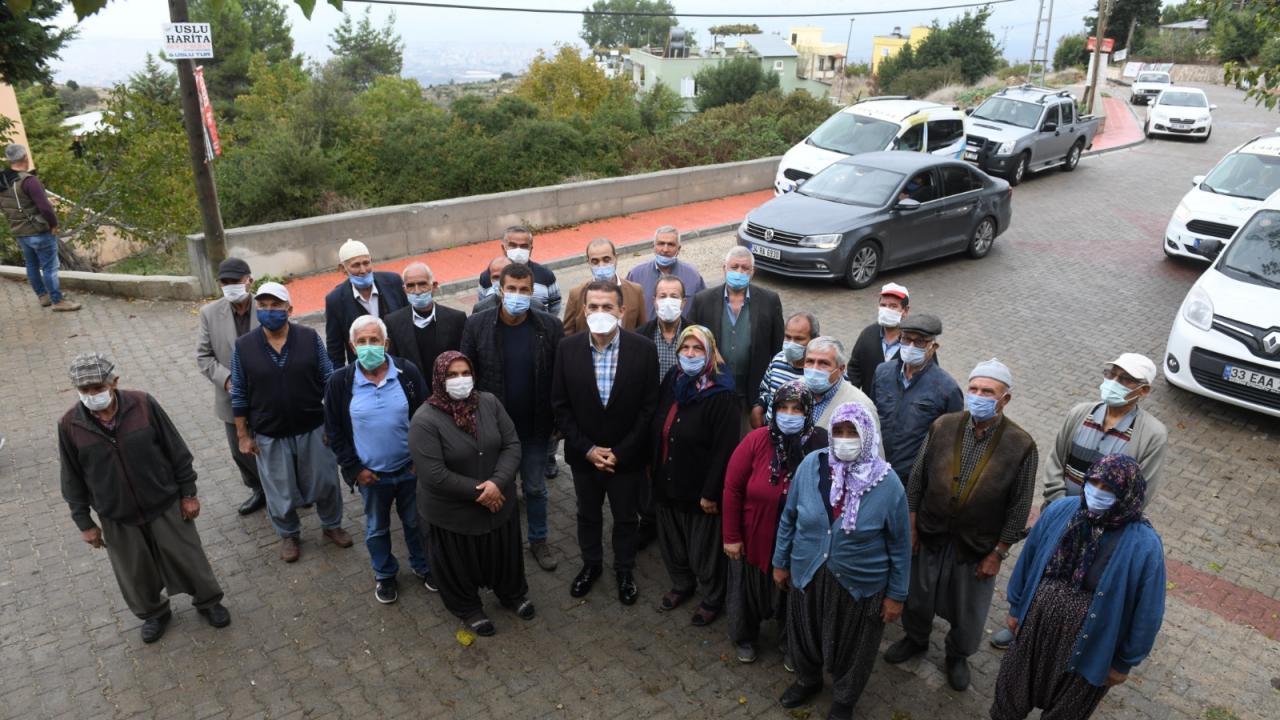 Başkan Özyiğit, kırsal mahalleleri adım adım gezdi