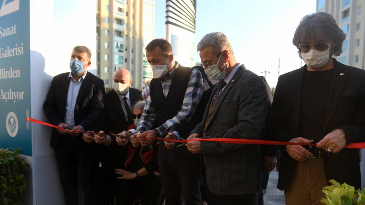 Yenişehir Belediyesi sanat galerilerini açtı