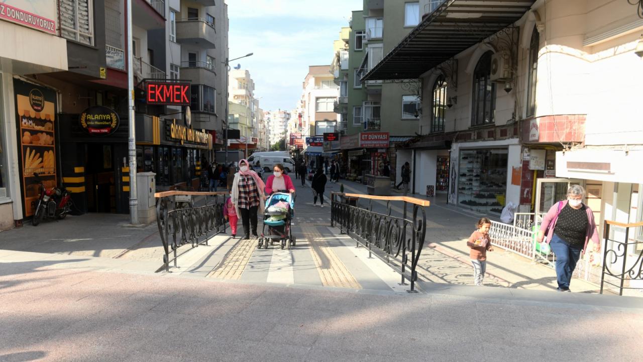 Alanya Sokağı artık çok daha renkli 