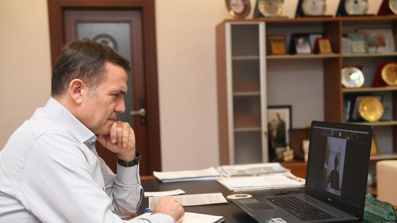 Yenişehir Belediye Başkanı Abdullah Özyiğit Minik Bilim Kahramanları ile bir araya geldi