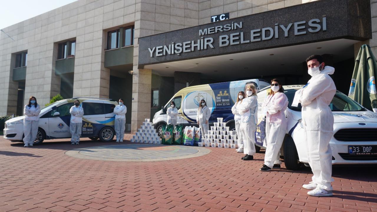 Yenişehir Belediyesi sokak hayvanlarını yalnız bırakmadı