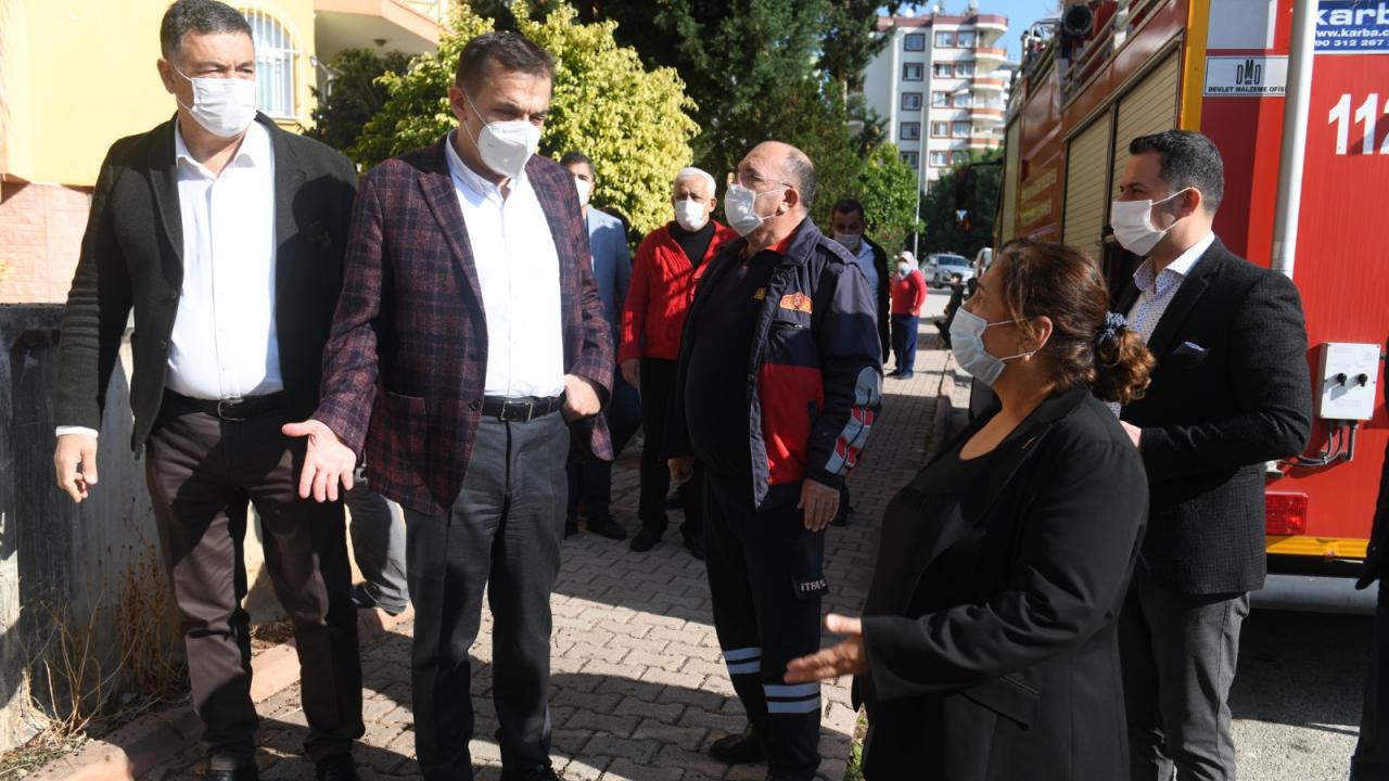 Yenişehir Limonluk Mahallesi Denizay sitesinde çıkan yangın korku yarattı