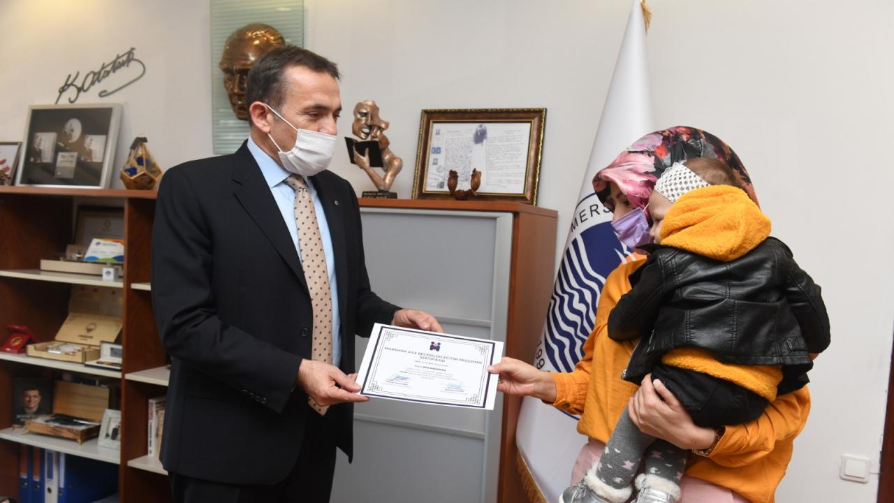 Erken çocukluk dönemi eğitimleri aileleri mutlu ediyor