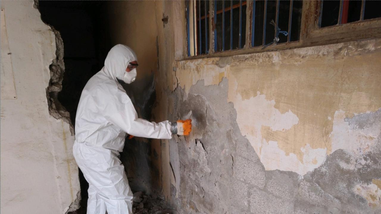 Yenişehir’de yıkılacak binalarda asbest kontrolü yapılıyor