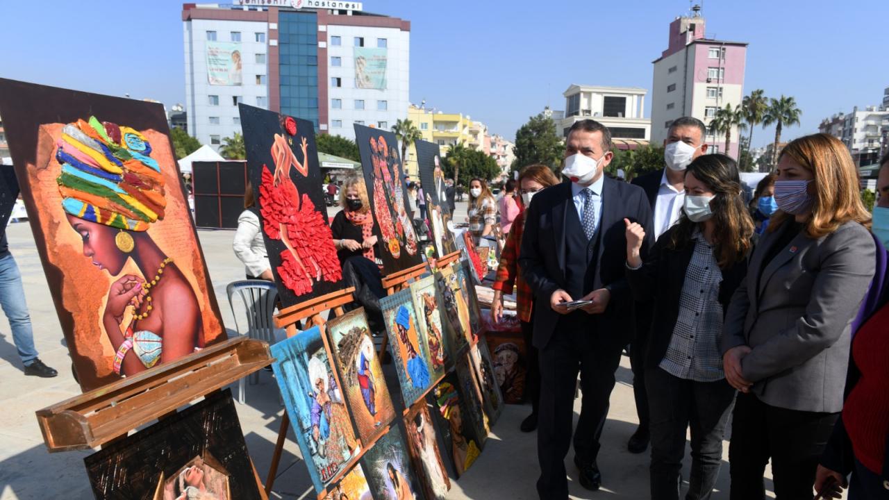 Sevgililer Günü hediyeleri üretici kadınlardan