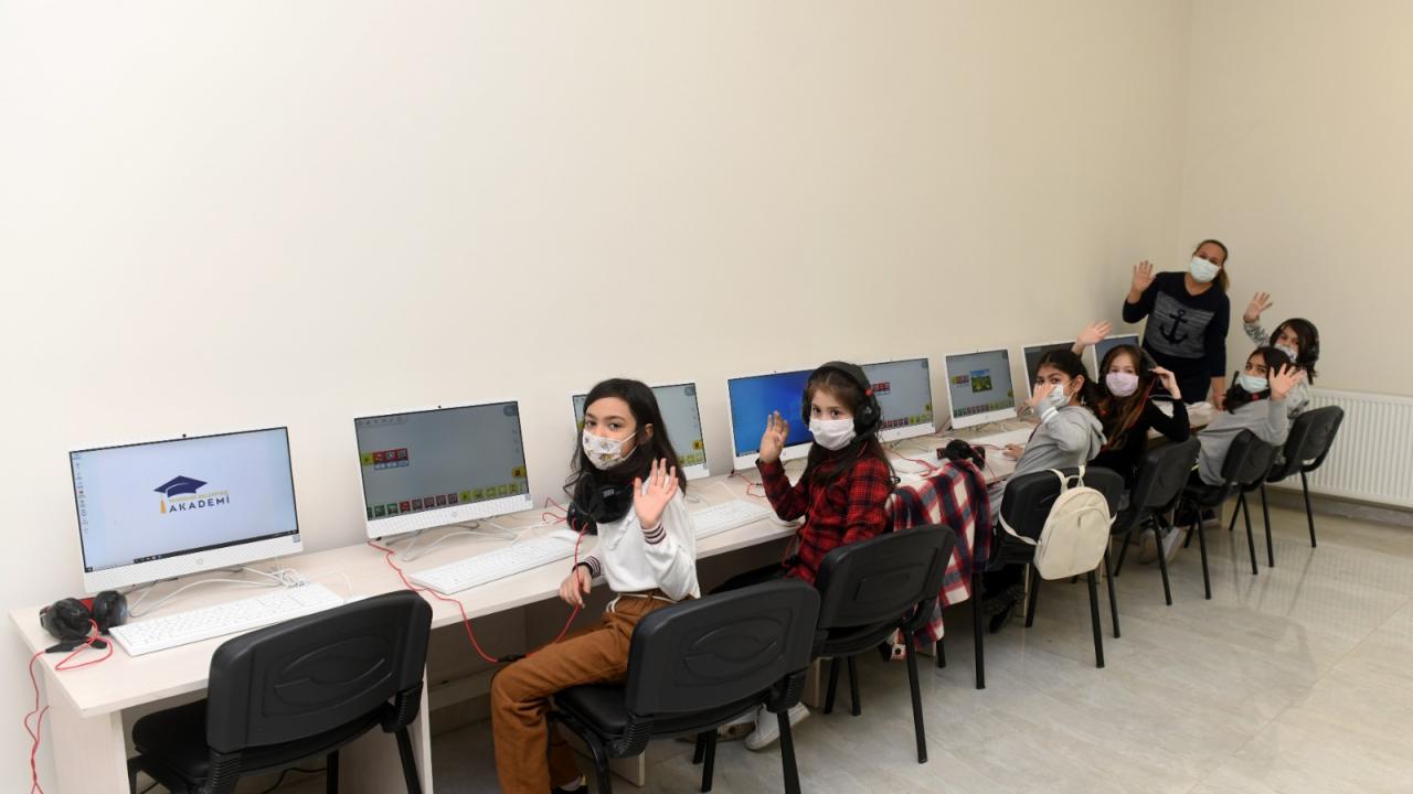 Yenişehir’de geleceğin bilim insanları yetişiyor