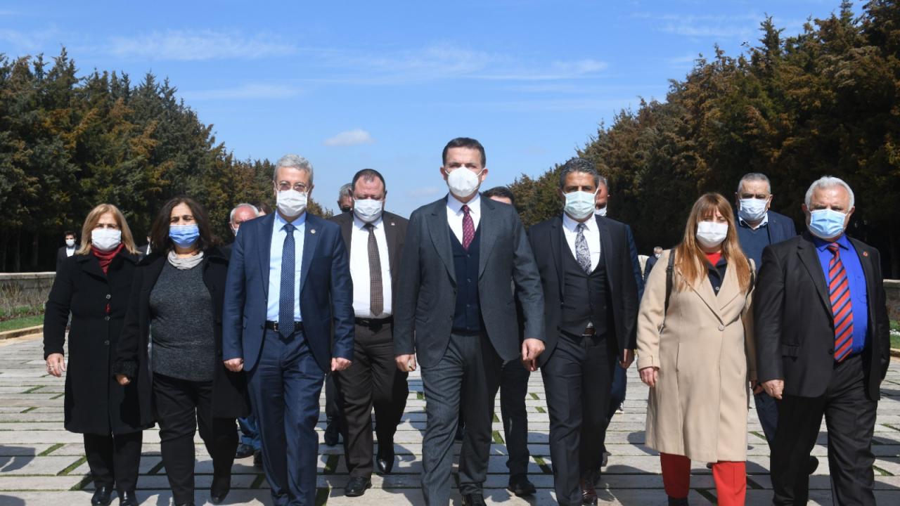 Başkan Özyiğit ve muhtarlardan Anıtkabir'e ziyaret