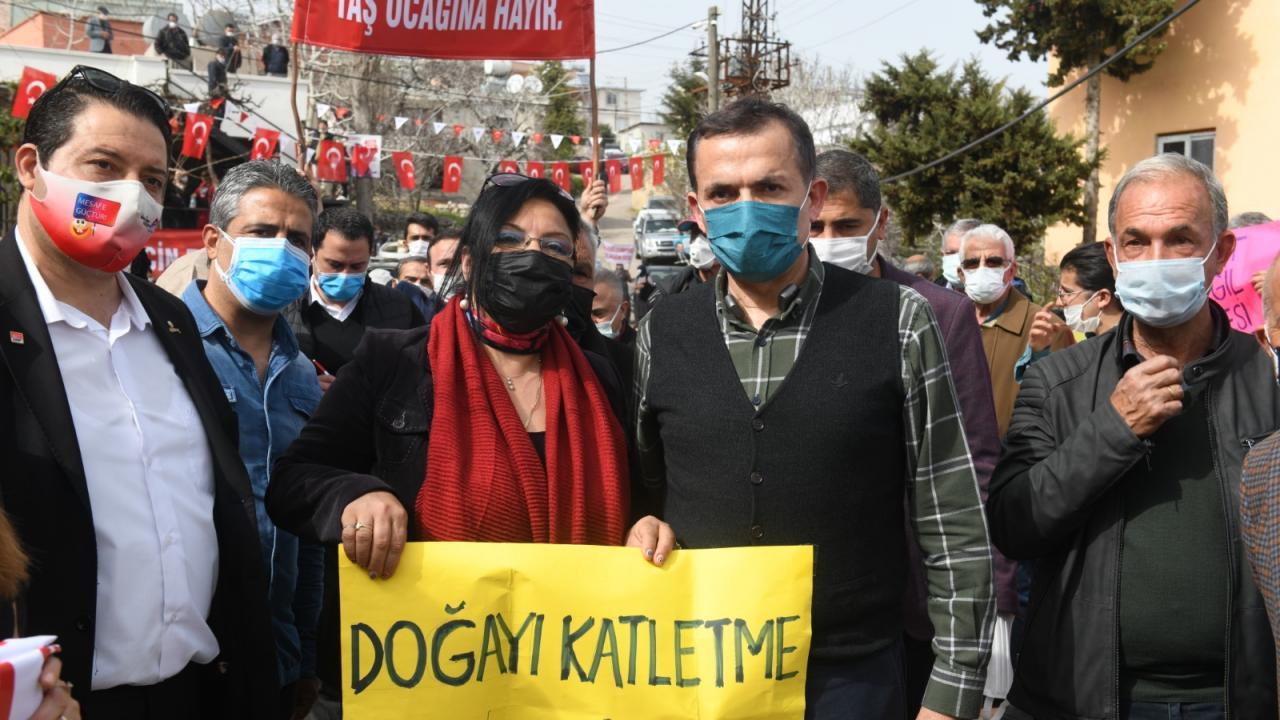 Başkan Özyiğit “Mersin’e bu kötülüğü yapmayın”