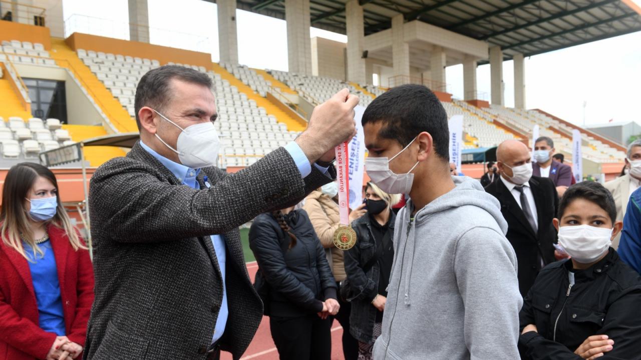 Yenişehir Belediyesi Otizmin farkındayız dedi