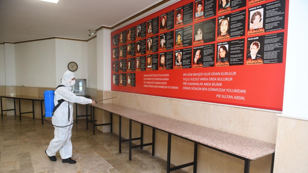 Yenişehir Belediyesi virüsle mücadeleye devam ediyor 
