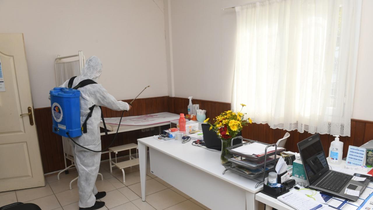 Yenişehir Belediyesi virüsle mücadeleye devam ediyor 