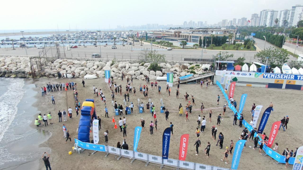 Yenişehir’de triatlon heyecanı yaşandı