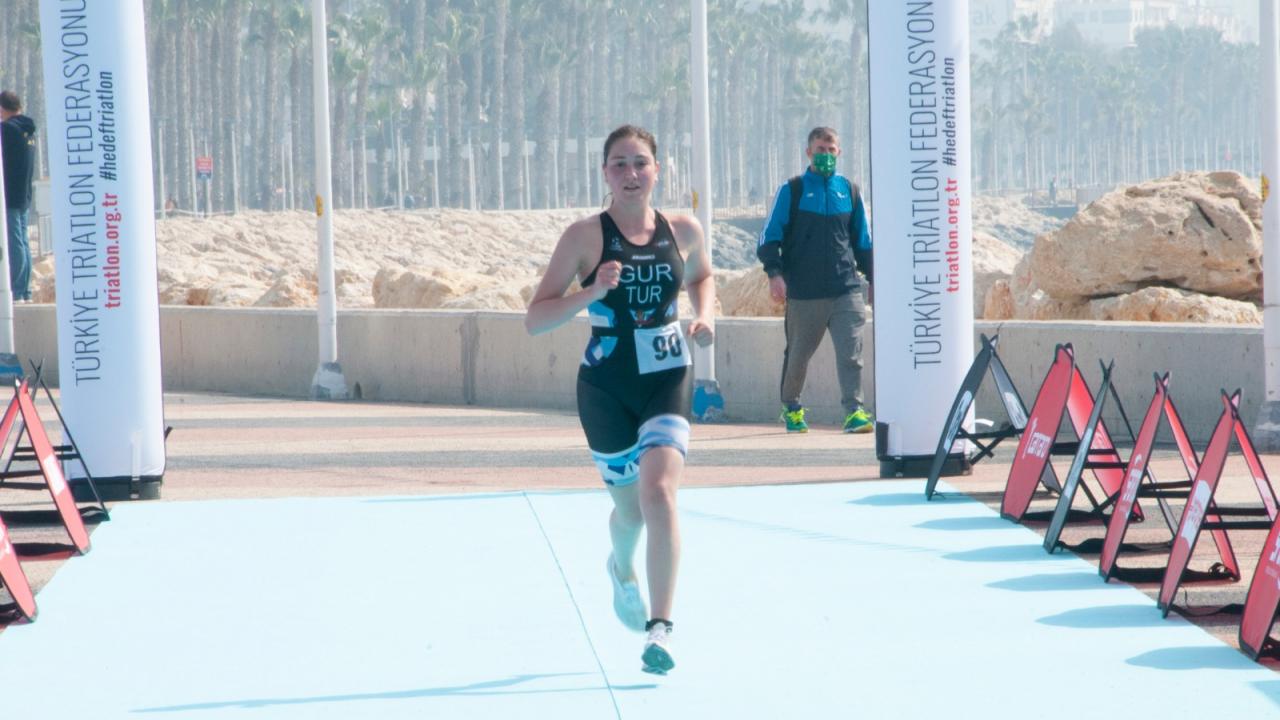 Yenişehir’de triatlon heyecanı yaşandı