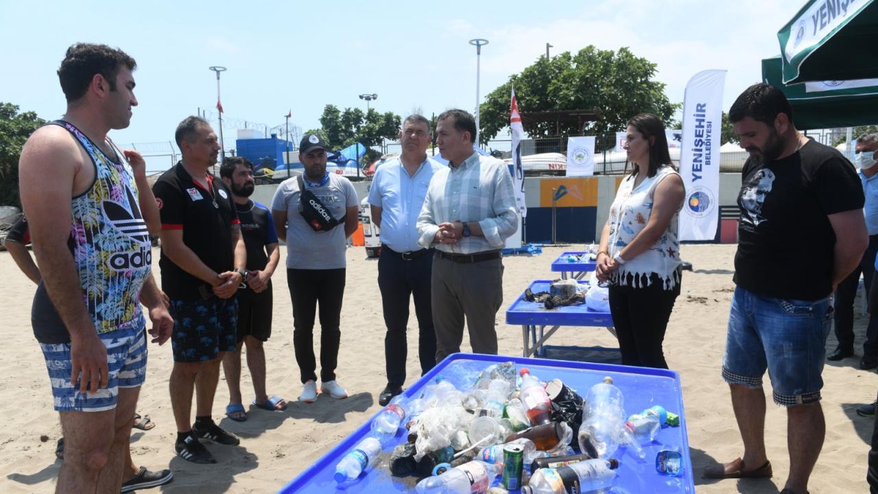 Yenişehir Belediyesinden denizaltı temizliği