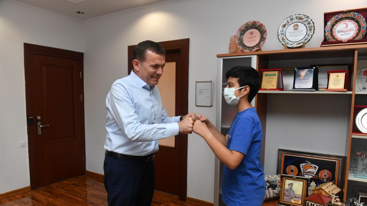 LGS birincisinden Başkan Özyiğit’e ziyaret