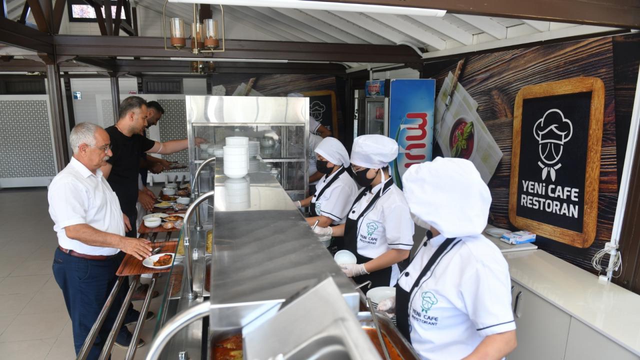 Yenişehir’de Yeni Cafe açıldı