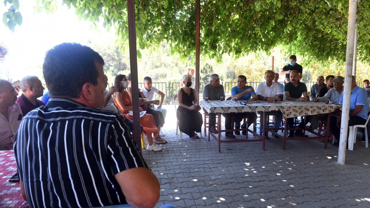 Başkan Özyiğit, Emirler için hazırladıkları projeyi mahalleliyle paylaştı