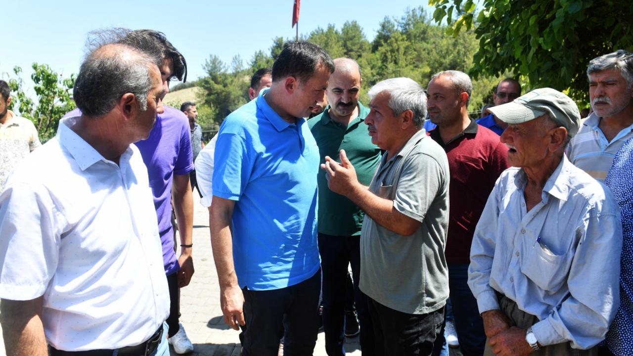 Başkan Özyiğit, Emirler için hazırladıkları projeyi mahalleliyle paylaştı