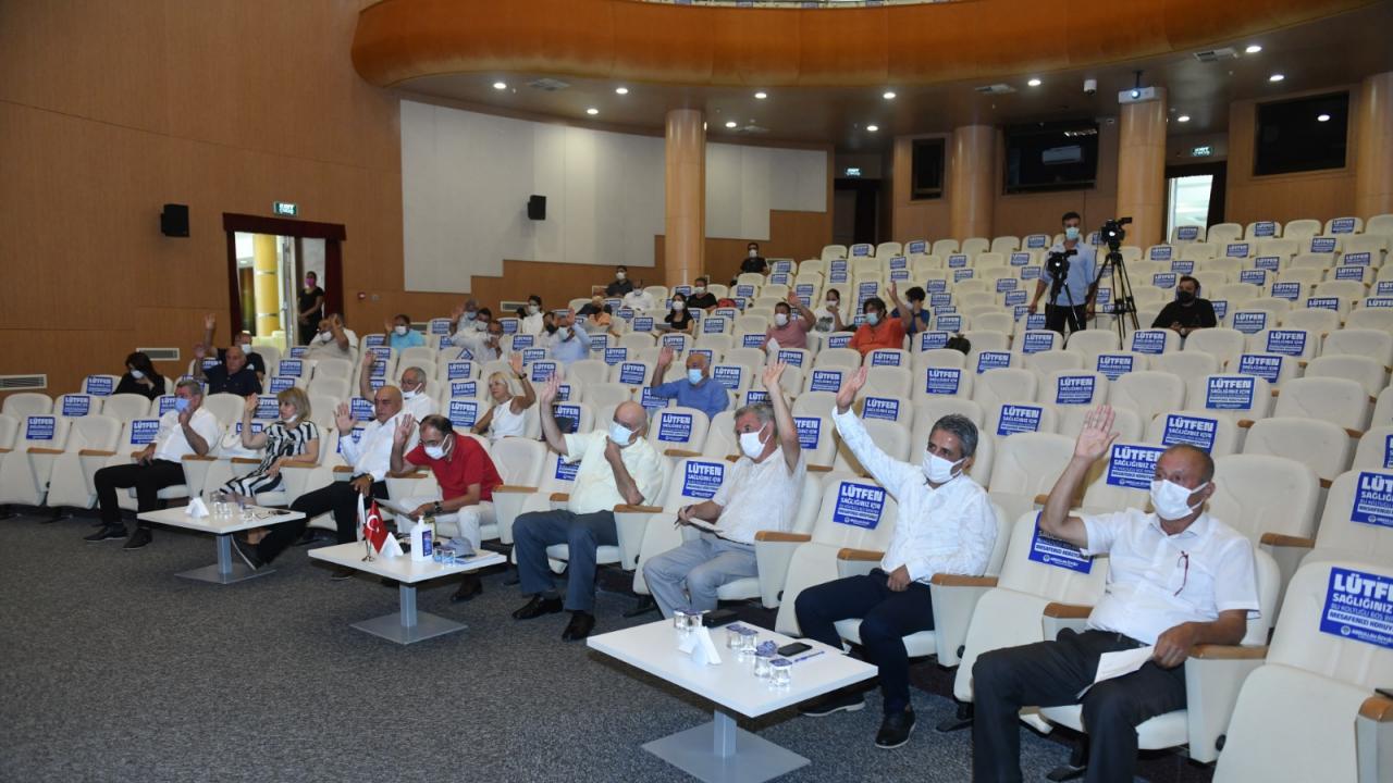 Yenişehir Belediyesi yangın bölgesine yardım eli uzatıyor