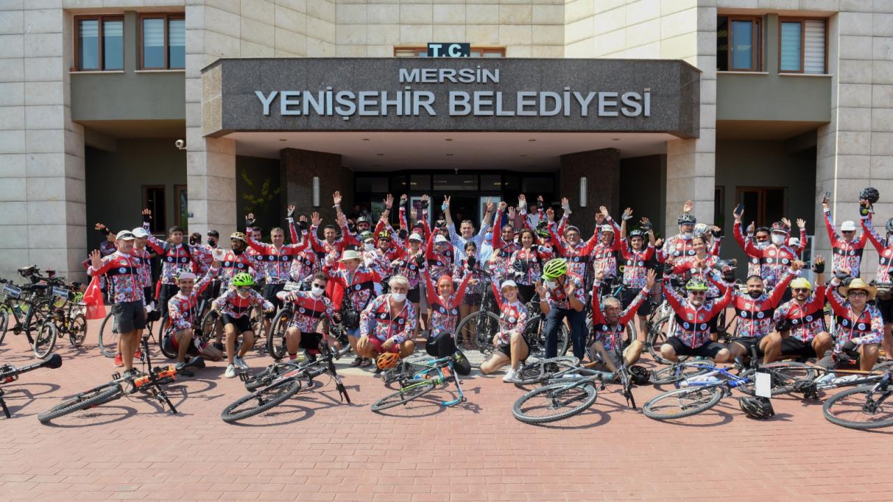 80 şehirden bisikletçi Mersin Yenişehir’de buluştu
