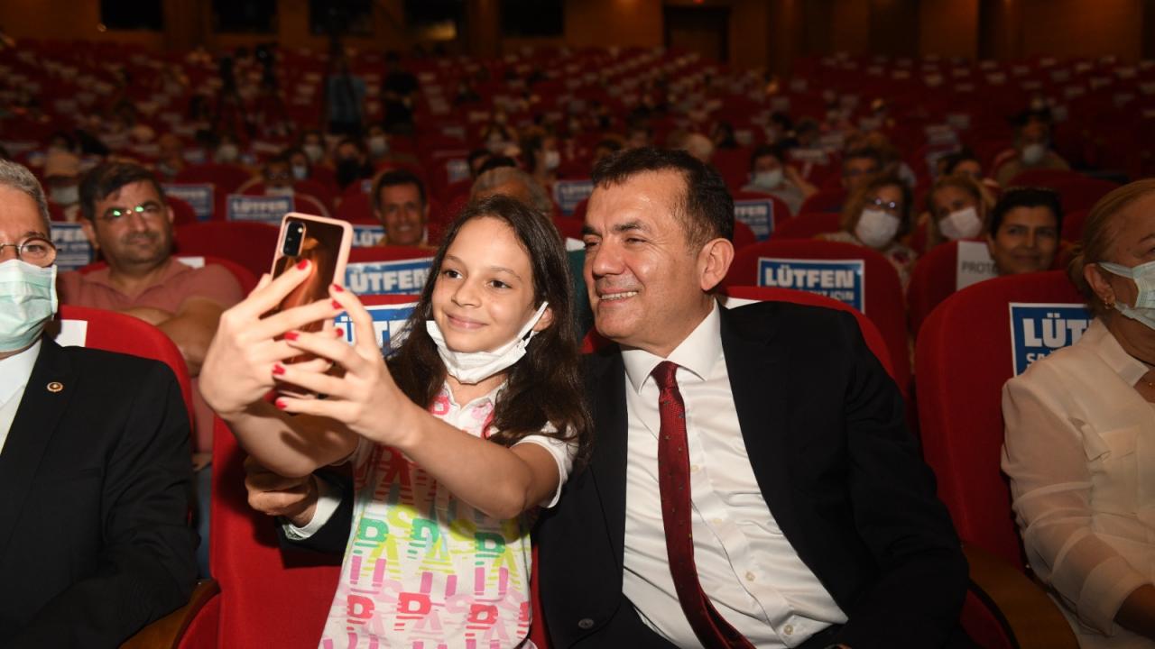 Dünya Barış Günü Yenişehir’de türkülerle kutlandı