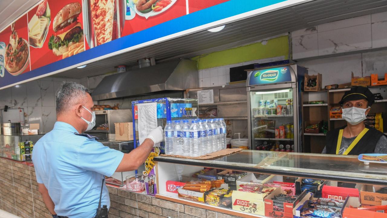 Yenişehir Belediyesi zabıta ekipleri okul kantinlerini denetledi